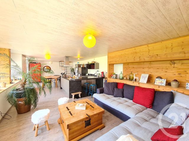 Afficher la photo en grand Appartement F4 à vendre - 4 pièces - 103.0 m2 - CHARQUEMONT - 25 - FRANCHE-COMTE - Century 21 L'Immobilier Nouveau