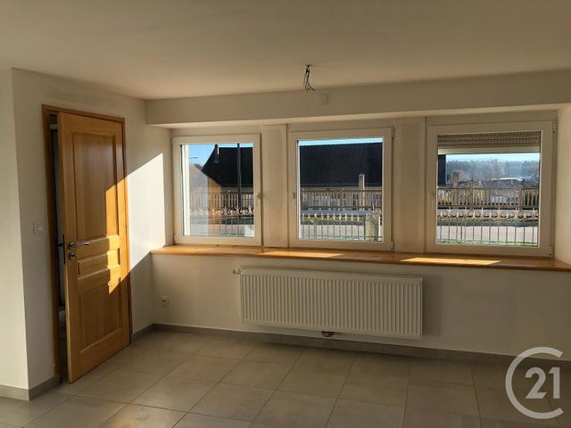 Afficher la photo en grand Appartement F4 à louer - 4 pièces - 102.0 m2 - FRAMBOUHANS - 25 - FRANCHE-COMTE - Century 21 L'Immobilier Nouveau
