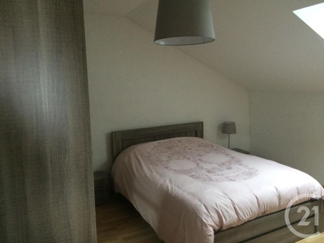 Afficher la photo en grand Appartement F4 à louer - 4 pièces - 100.0 m2 - CHARQUEMONT - 25 - FRANCHE-COMTE - Century 21 L'Immobilier Nouveau