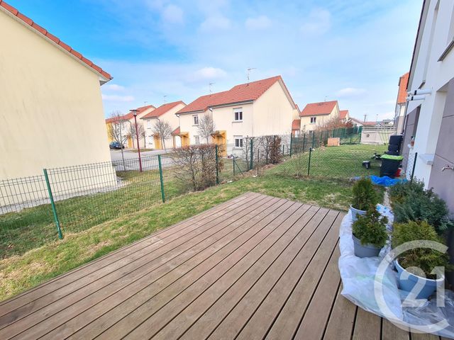 Afficher la photo en grand Appartement F4 à vendre - 4 pièces - 90.0 m2 - LE RUSSEY - 25 - FRANCHE-COMTE - Century 21 L'Immobilier Nouveau