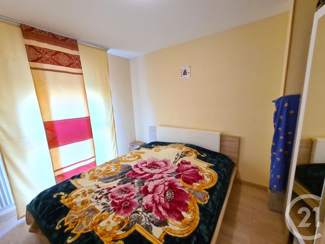 Afficher la photo en grand Appartement F4 à vendre - 4 pièces - 90.0 m2 - LE RUSSEY - 25 - FRANCHE-COMTE - Century 21 L'Immobilier Nouveau