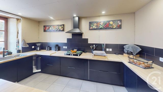 maison à vendre - 8 pièces - 150.9 m2 - MONTANDON - 25 - FRANCHE-COMTE - Century 21 Avenir Immobilier