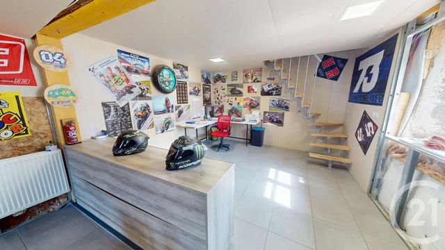 maison à vendre - 8 pièces - 150.9 m2 - MONTANDON - 25 - FRANCHE-COMTE - Century 21 Avenir Immobilier