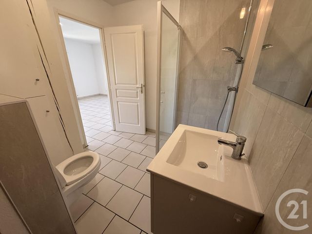 Appartement F3 à louer - 3 pièces - 72.42 m2 - CHARQUEMONT - 25 - FRANCHE-COMTE - Century 21 Avenir Immobilier