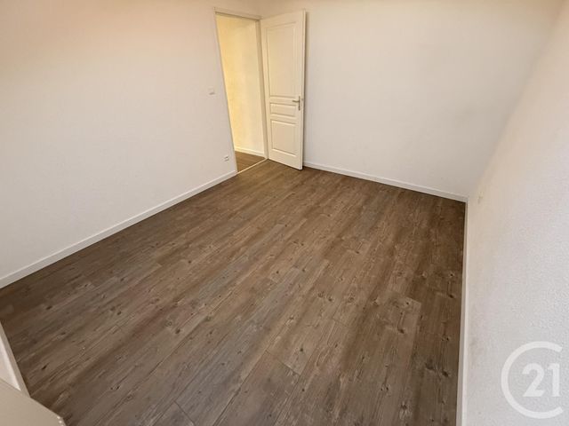 Appartement F3 à louer - 3 pièces - 72.42 m2 - CHARQUEMONT - 25 - FRANCHE-COMTE - Century 21 Avenir Immobilier