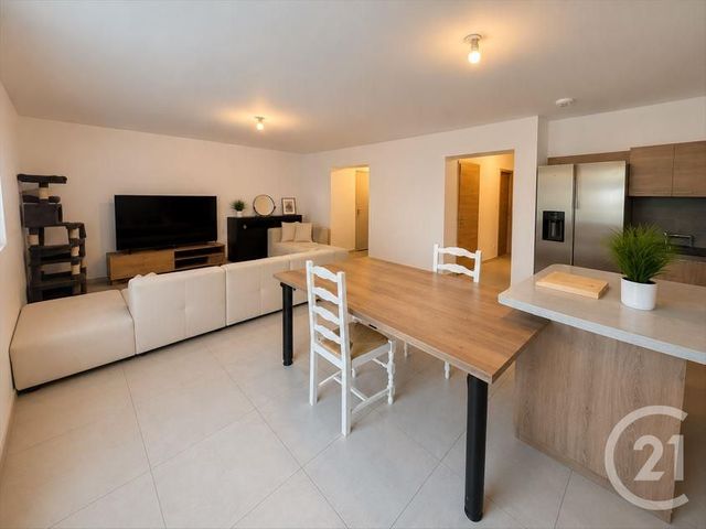 Appartement F3 à louer - 3 pièces - 80.14 m2 - DAMPRICHARD - 25 - FRANCHE-COMTE - Century 21 Avenir Immobilier