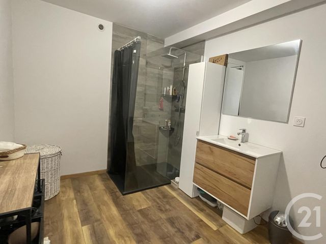 Appartement F4 à louer - 4 pièces - 117.3 m2 - CHARQUEMONT - 25 - FRANCHE-COMTE - Century 21 Avenir Immobilier