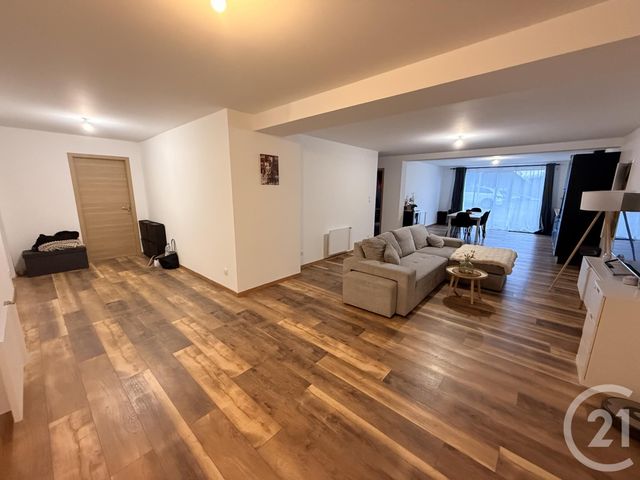 Appartement F4 à louer - 4 pièces - 117.3 m2 - CHARQUEMONT - 25 - FRANCHE-COMTE - Century 21 Avenir Immobilier