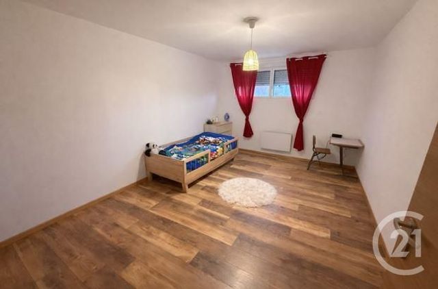 Appartement F4 à louer - 4 pièces - 117.3 m2 - CHARQUEMONT - 25 - FRANCHE-COMTE - Century 21 Avenir Immobilier
