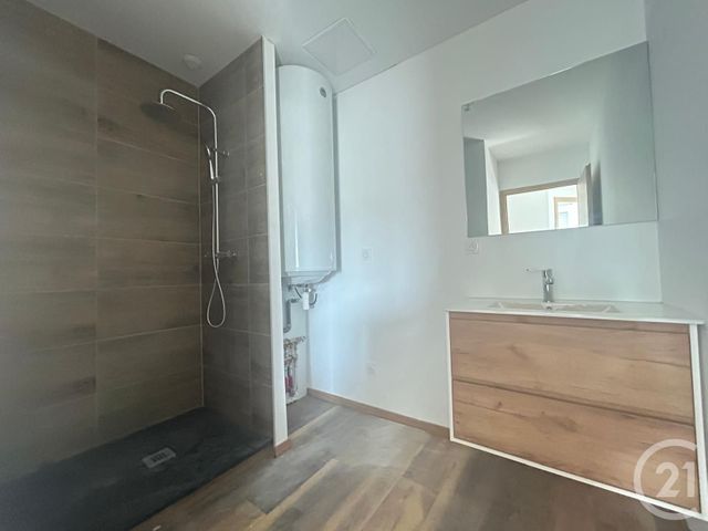 Appartement F4 à louer - 4 pièces - 93.4 m2 - CHARQUEMONT - 25 - FRANCHE-COMTE - Century 21 Avenir Immobilier