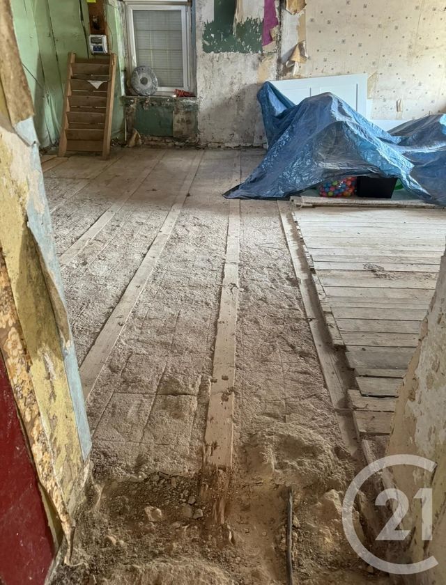 maison à vendre - 8 pièces - 200.0 m2 - COUR ST MAURICE - 25 - FRANCHE-COMTE - Century 21 Avenir Immobilier