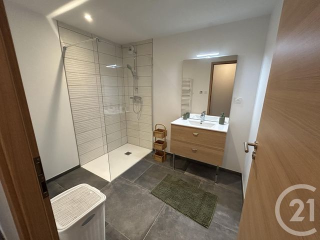 Appartement F4 à louer - 4 pièces - 76.4 m2 - CHARQUEMONT - 25 - FRANCHE-COMTE - Century 21 Avenir Immobilier