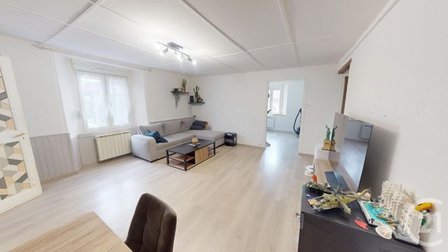 Appartement F4 à vendre - 4 pièces - 81.7 m2 - CHARQUEMONT - 25 - FRANCHE-COMTE - Century 21 Avenir Immobilier