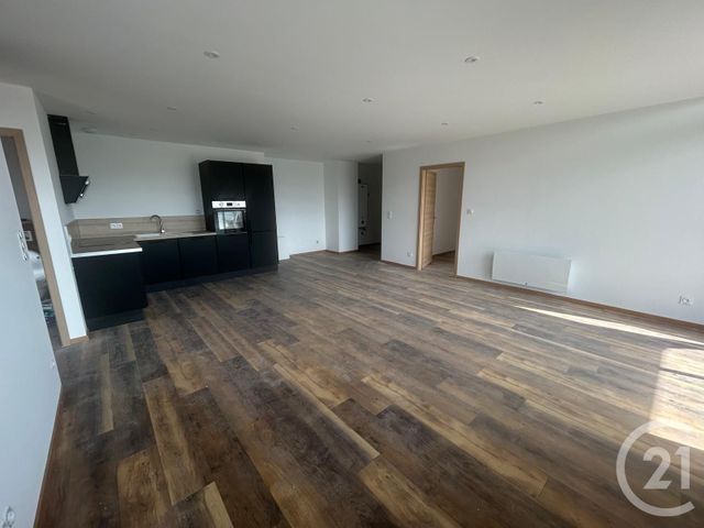 Appartement F4 à louer - 4 pièces - 86.75 m2 - CHARQUEMONT - 25 - FRANCHE-COMTE - Century 21 Avenir Immobilier