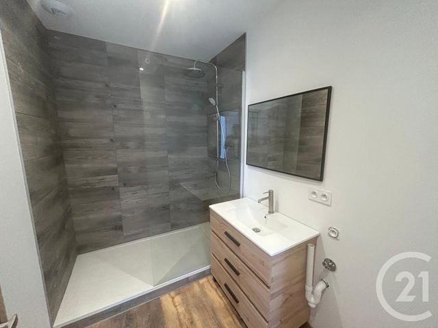 Appartement F4 à louer - 4 pièces - 86.75 m2 - CHARQUEMONT - 25 - FRANCHE-COMTE - Century 21 Avenir Immobilier