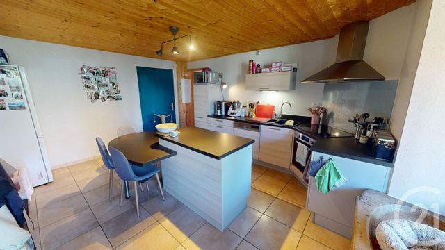 Appartement F4 à vendre - 4 pièces - 80.56 m2 - LE RUSSEY - 25 - FRANCHE-COMTE - Century 21 Avenir Immobilier