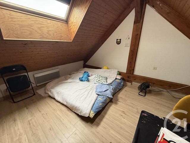 Appartement F3 à louer - 4 pièces - 80.0 m2 - CHARQUEMONT - 25 - FRANCHE-COMTE - Century 21 Avenir Immobilier