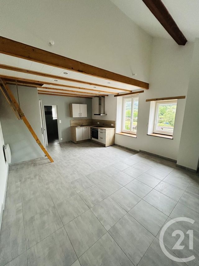 Appartement F2 à louer - 2 pièces - 45.0 m2 - SANCEY - 25 - FRANCHE-COMTE - Century 21 Avenir Immobilier