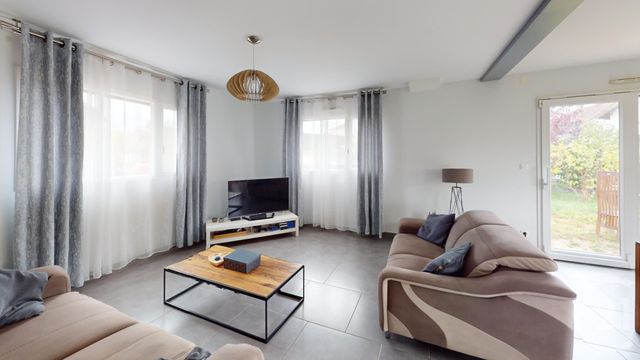 maison à vendre - 7 pièces - 167.0 m2 - MAICHE - 25 - FRANCHE-COMTE - Century 21 Avenir Immobilier