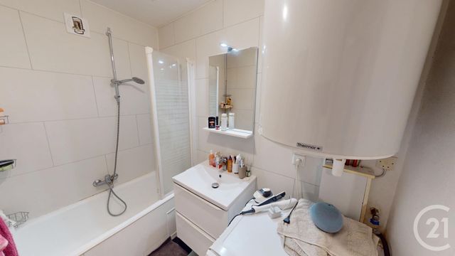 Appartement F3 à vendre - 4 pièces - 63.0 m2 - MAICHE - 25 - FRANCHE-COMTE - Century 21 Avenir Immobilier