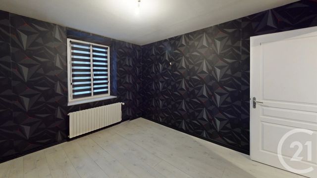 Appartement T4 à vendre - 5 pièces - 107.0 m2 - CHARQUEMONT - 25 - FRANCHE-COMTE - Century 21 Avenir Immobilier