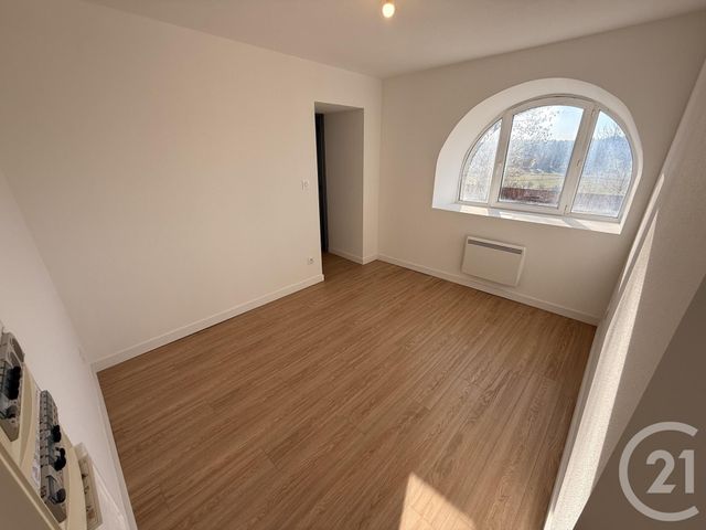 Appartement F4 à louer - 4 pièces - 76.25 m2 - LES FONTENELLES - 25 - FRANCHE-COMTE - Century 21 Avenir Immobilier
