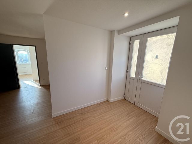 Appartement F4 à louer - 4 pièces - 76.25 m2 - LES FONTENELLES - 25 - FRANCHE-COMTE - Century 21 Avenir Immobilier