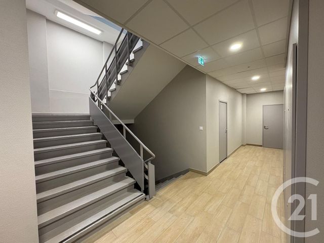 Appartement F4 à vendre - 5 pièces - 137.0 m2 - CHARQUEMONT - 25 - FRANCHE-COMTE - Century 21 Avenir Immobilier