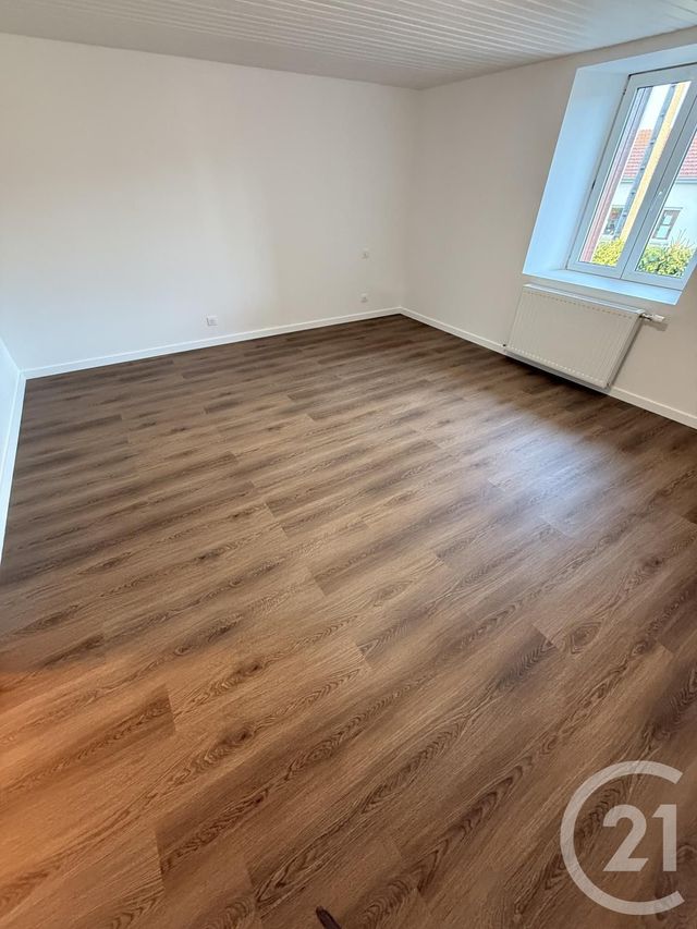 maison à louer - 6 pièces - 152.0 m2 - BONNETAGE - 25 - FRANCHE-COMTE - Century 21 Avenir Immobilier