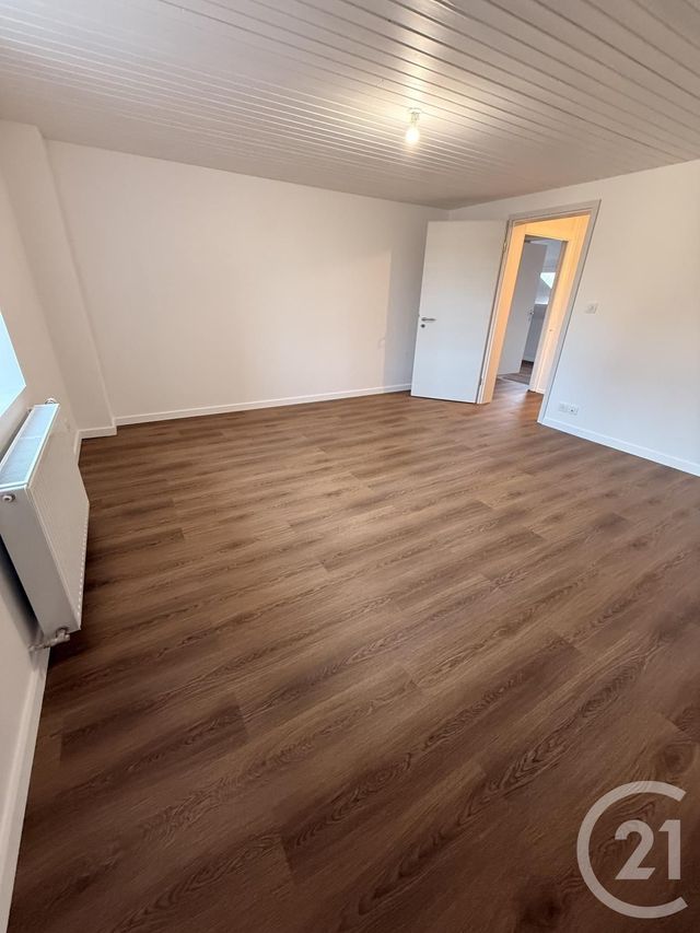 maison à louer - 6 pièces - 152.0 m2 - BONNETAGE - 25 - FRANCHE-COMTE - Century 21 Avenir Immobilier