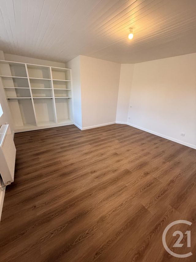 maison à louer - 6 pièces - 152.0 m2 - BONNETAGE - 25 - FRANCHE-COMTE - Century 21 Avenir Immobilier