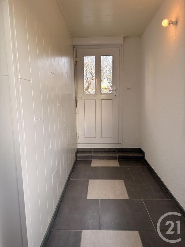 maison à louer - 6 pièces - 152.0 m2 - BONNETAGE - 25 - FRANCHE-COMTE - Century 21 Avenir Immobilier