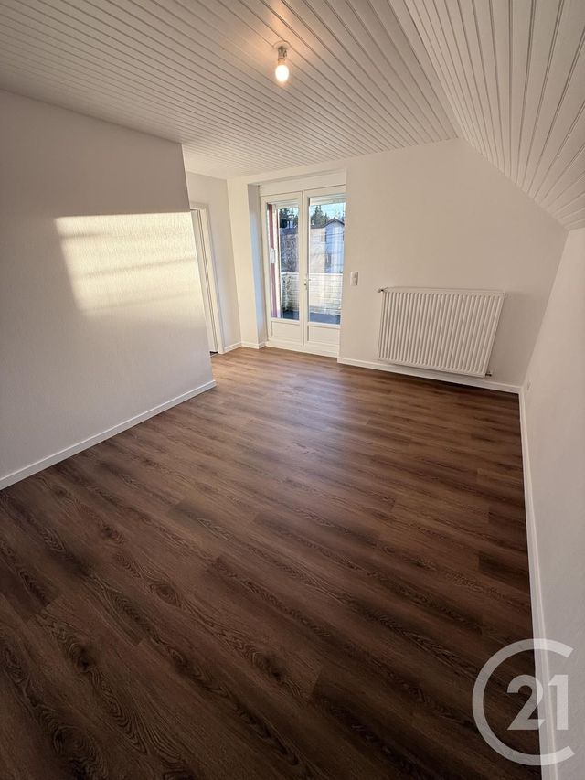 maison à louer - 6 pièces - 152.0 m2 - BONNETAGE - 25 - FRANCHE-COMTE - Century 21 Avenir Immobilier