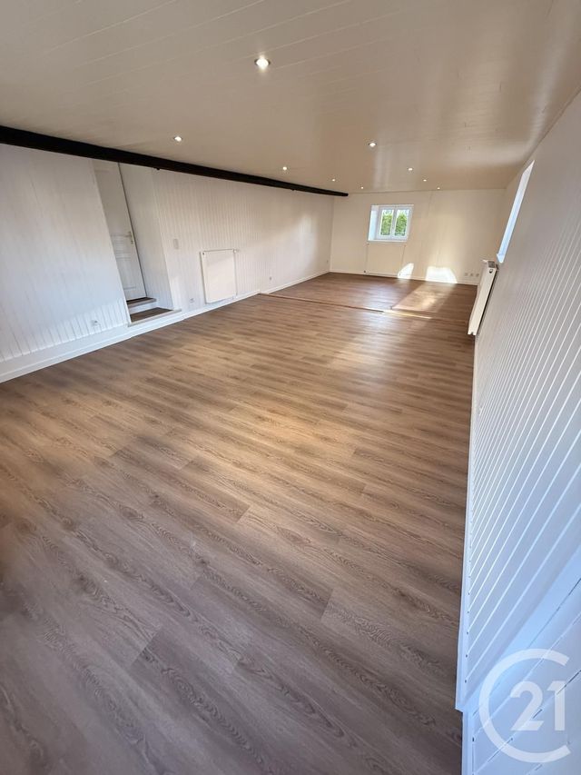 maison à louer - 6 pièces - 152.0 m2 - BONNETAGE - 25 - FRANCHE-COMTE - Century 21 Avenir Immobilier
