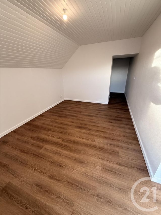 maison à louer - 6 pièces - 152.0 m2 - BONNETAGE - 25 - FRANCHE-COMTE - Century 21 Avenir Immobilier