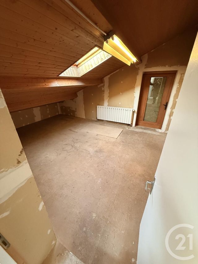 maison à louer - 6 pièces - 152.0 m2 - BONNETAGE - 25 - FRANCHE-COMTE - Century 21 Avenir Immobilier