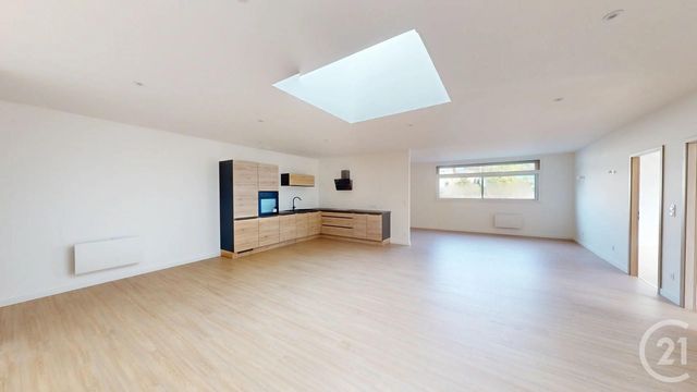 Appartement F4 à vendre - 4 pièces - 121.0 m2 - CHARQUEMONT - 25 - FRANCHE-COMTE - Century 21 Avenir Immobilier