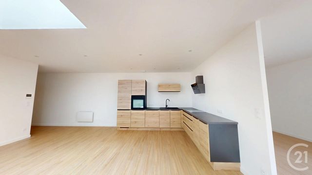 Appartement F4 à vendre - 4 pièces - 121.0 m2 - CHARQUEMONT - 25 - FRANCHE-COMTE - Century 21 Avenir Immobilier